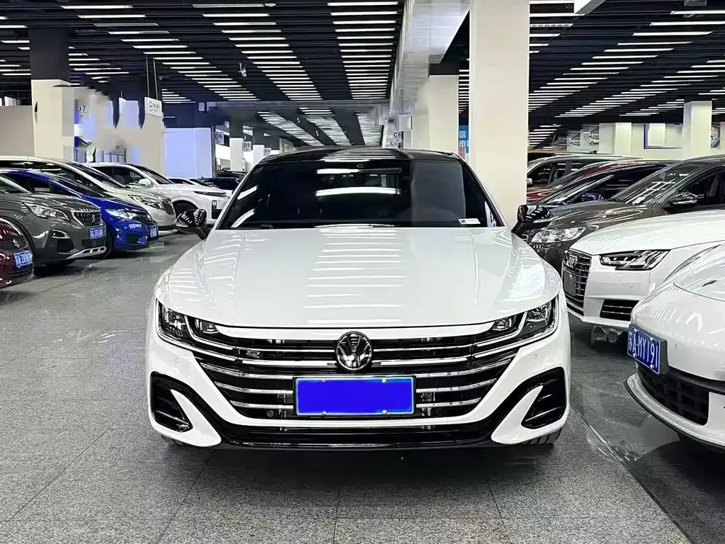 Volkswagen CC — фото 3