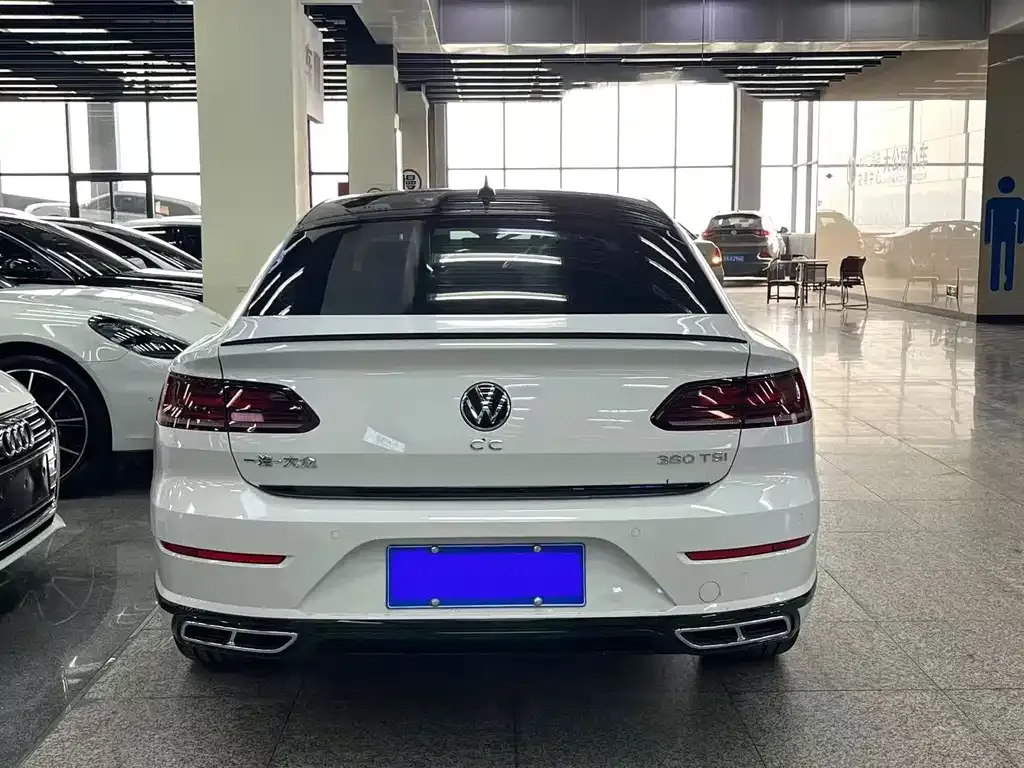 Volkswagen CC — фото 7