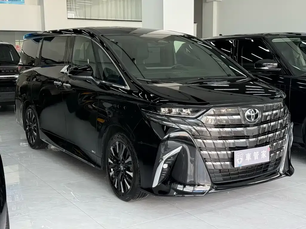 Toyota Alphard 2023 из CN, фото 9