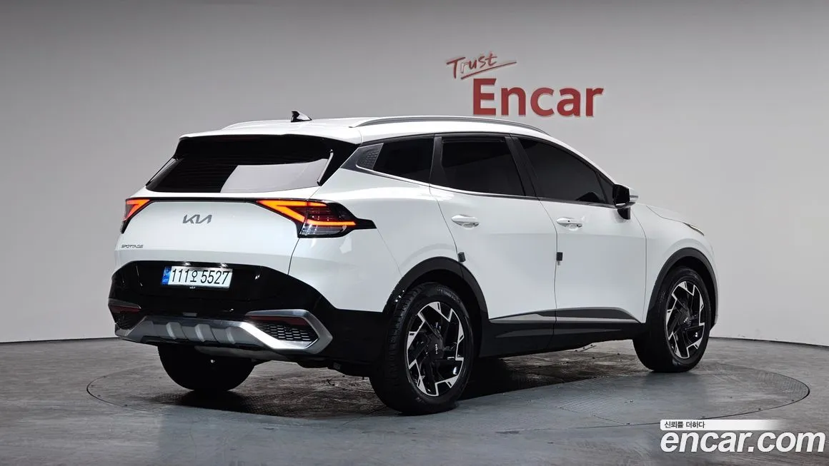 Kia Sportage — фото 6