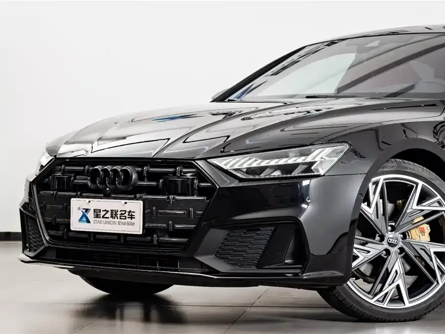 Audi A7L — фото 6