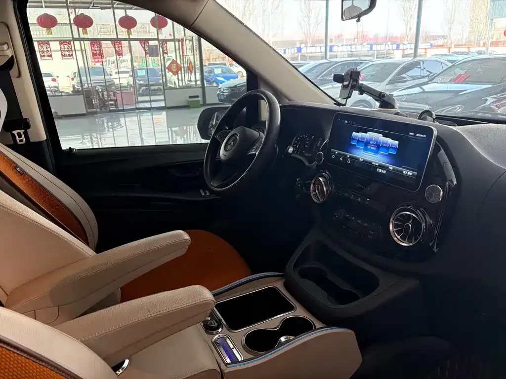 Mercedes-Benz Vito 2022 из CN, фото 4