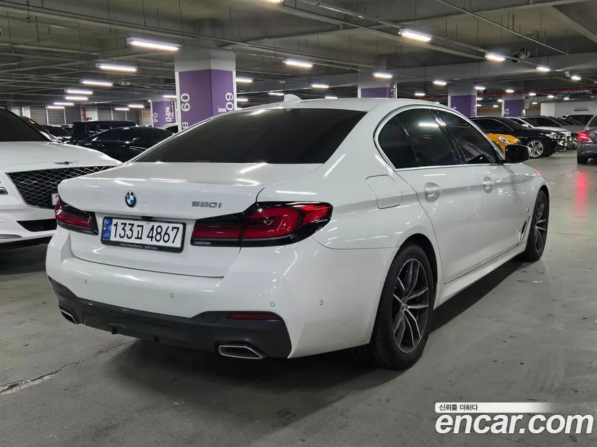 BMW 5-Series 2023 из KR, фото 9