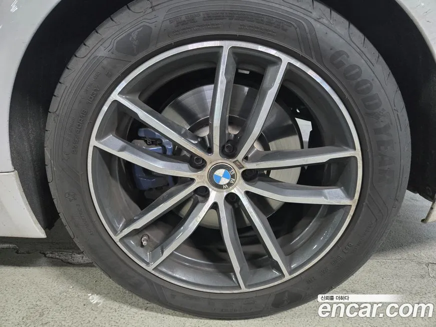 BMW 5-Series 2023 из KR, фото 6