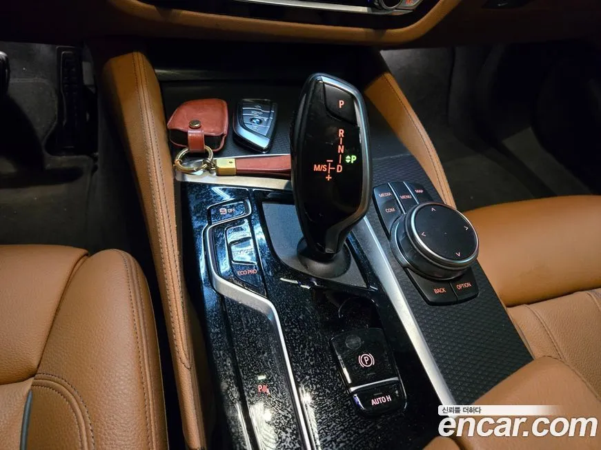 BMW 5-Series 2023 из KR, фото 8