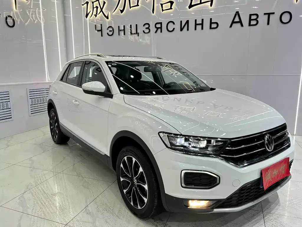 Volkswagen T-Roc — фото 4