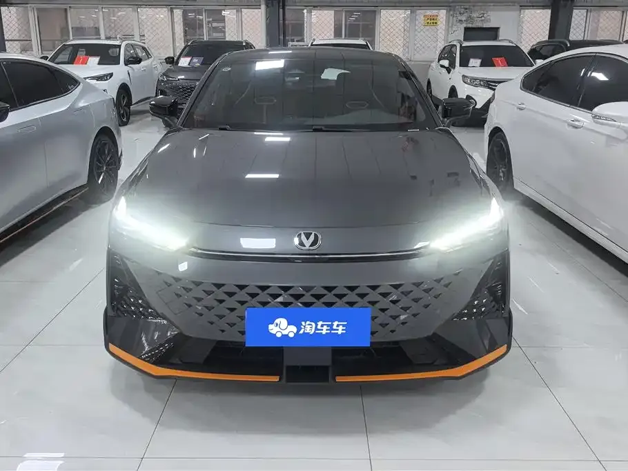 Changan UNI-V 2025 из CN, фото 6
