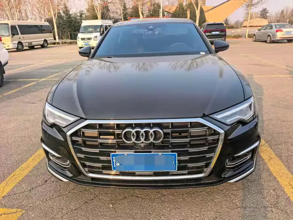 Audi A6L — фото 6