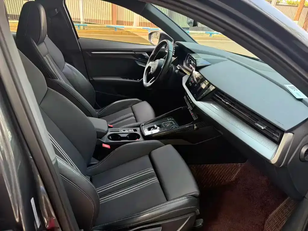 Audi A3 2022 из CN, фото 3