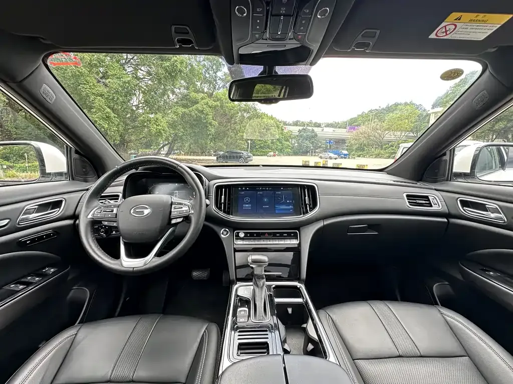 GAC Motor Trumpchi GS8 — фото 10