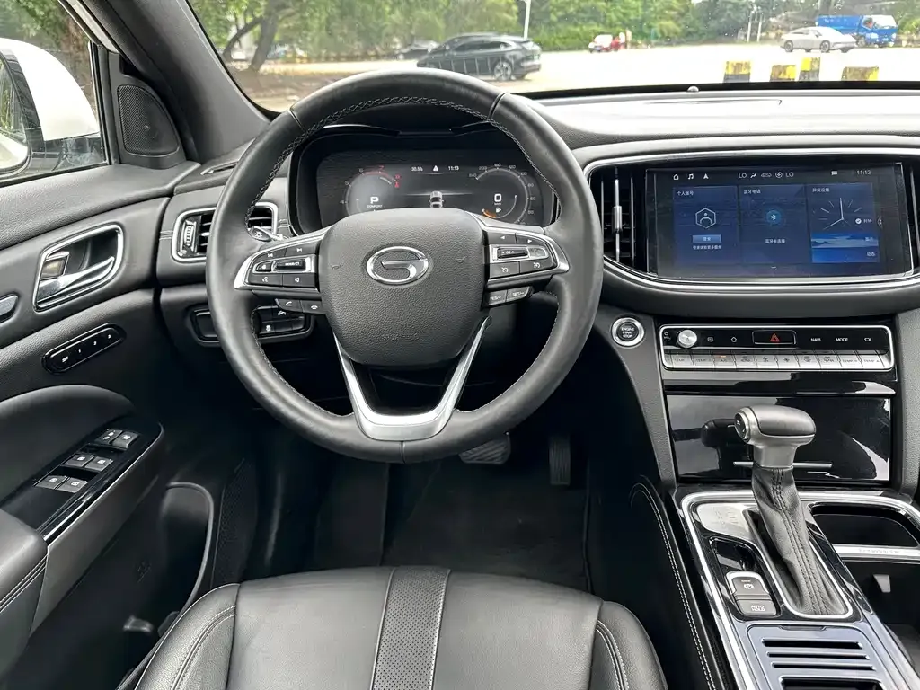 GAC Motor Trumpchi GS8 — фото 6