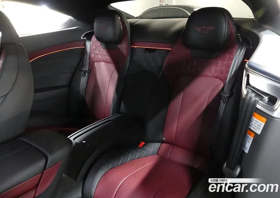 Bentley Continental 2021 из KR, фото 2
