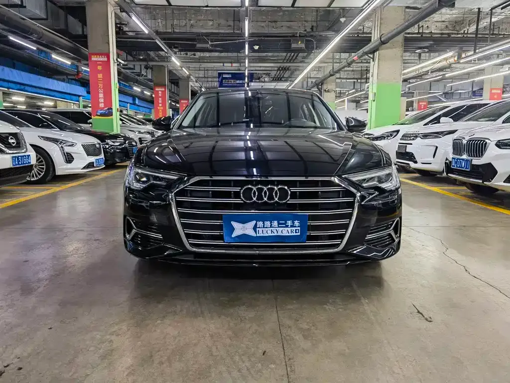 Audi A6L — фото 2