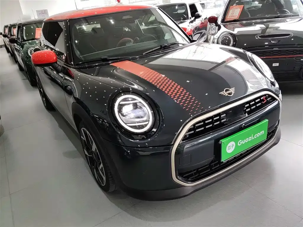 MINI Cooper (3-door) 2025 из CN, фото 3