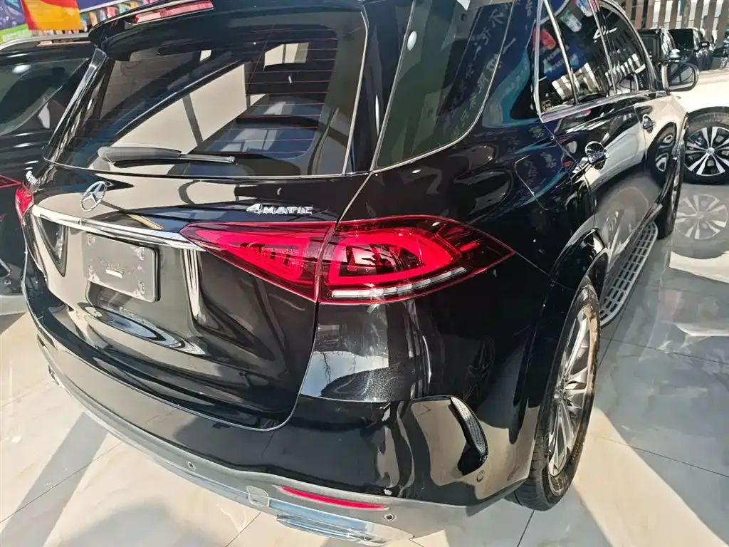 Mercedes-Benz GLE 2023 из CN, фото 2