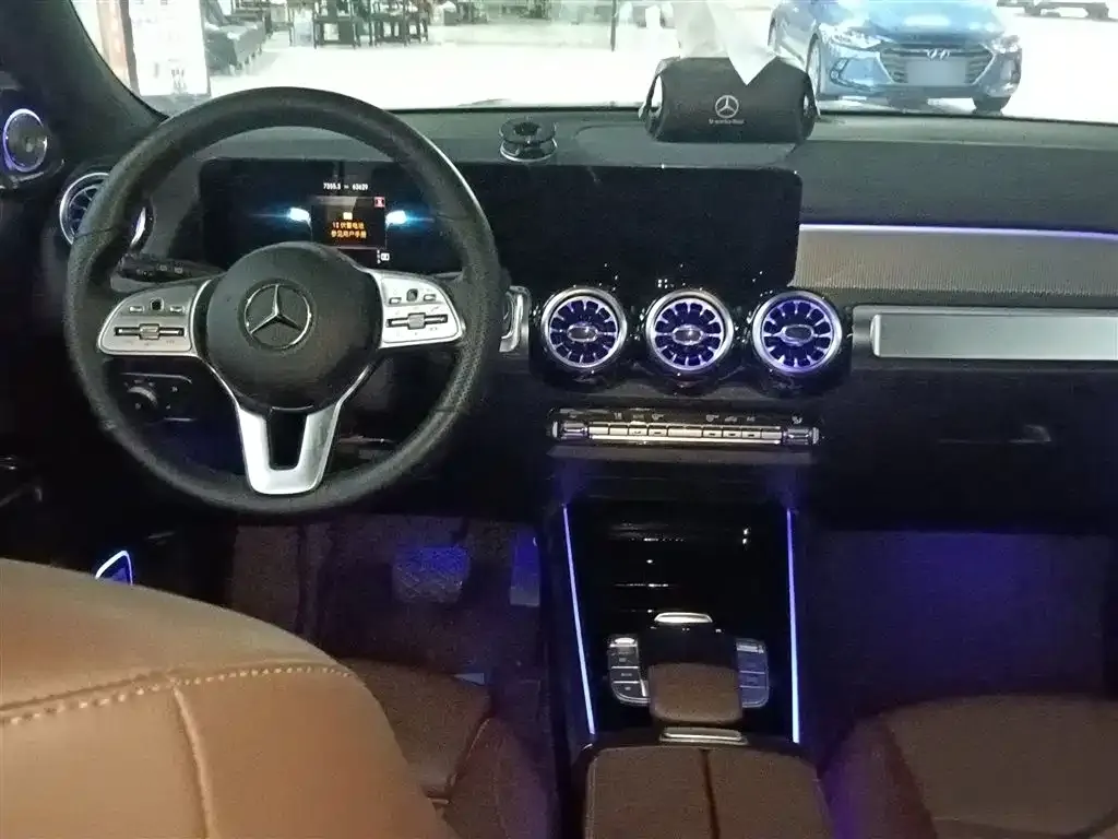 Mercedes-Benz GLB 2023 из CN, фото 3