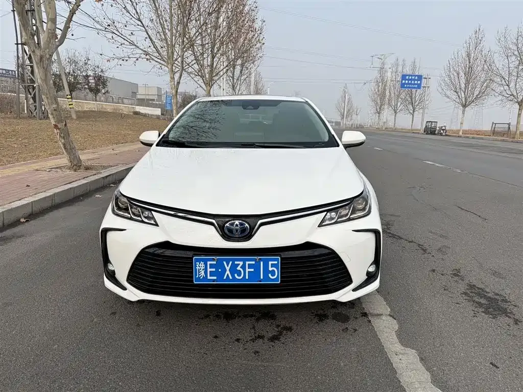 Toyota Corolla 2023 из CN, фото 7