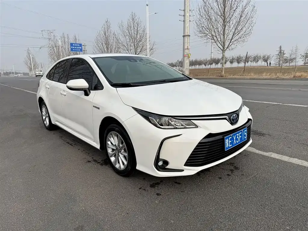Toyota Corolla 2023 из CN, фото 6