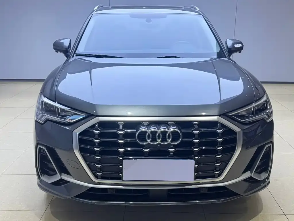 Audi Q3 2022 из CN, фото 3