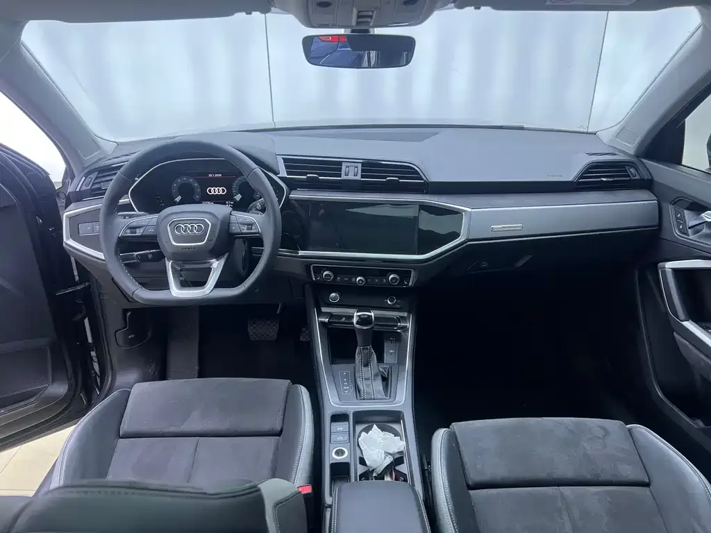 Audi Q3 2022 из CN, фото 4