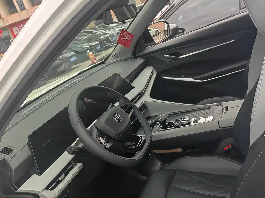 Changan CS75PLUS 2025 из CN, фото 7