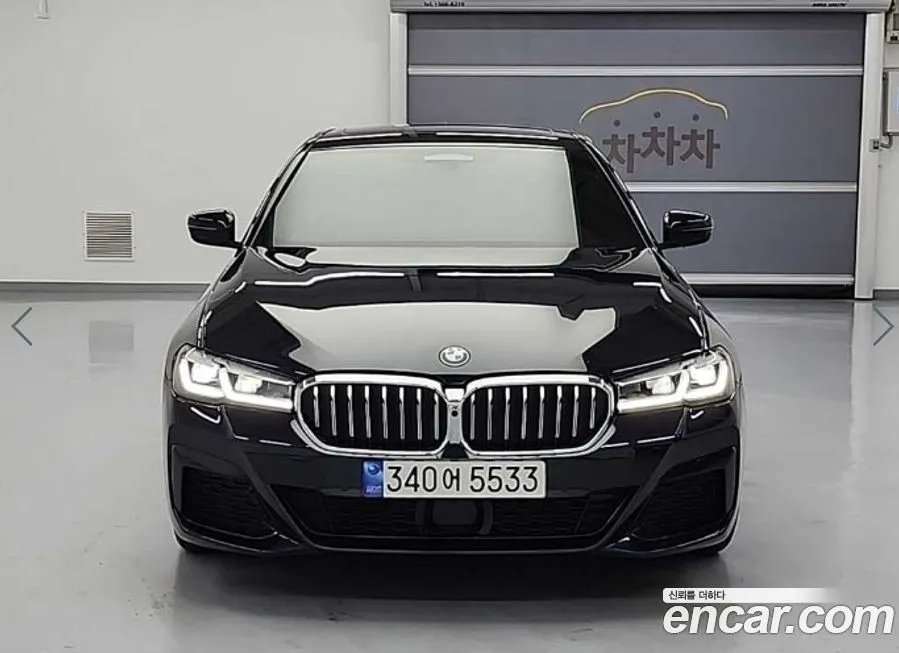 BMW 5-Series 2023 из KR, фото 2