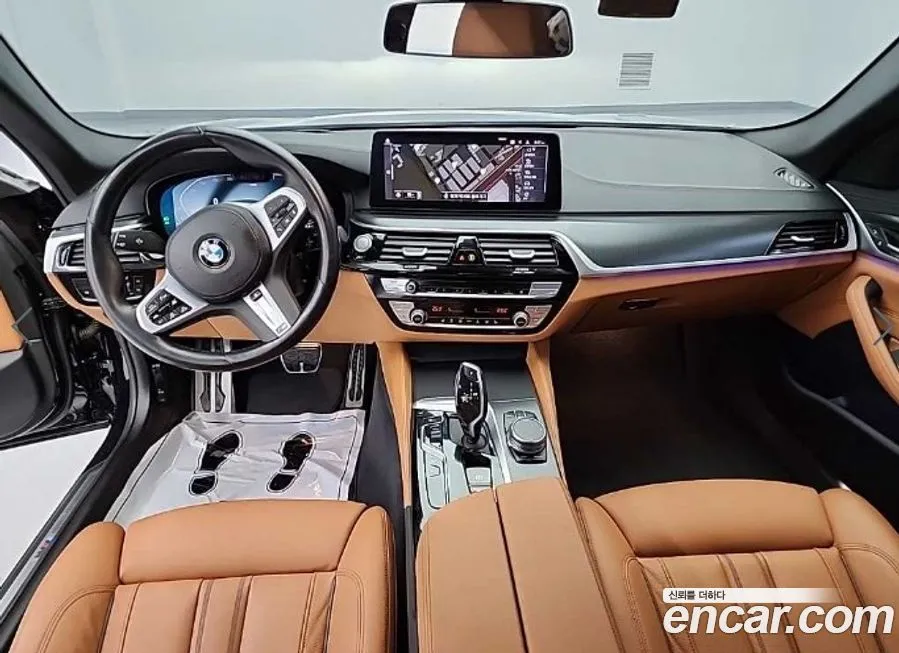 BMW 5-Series 2023 из KR, фото 9
