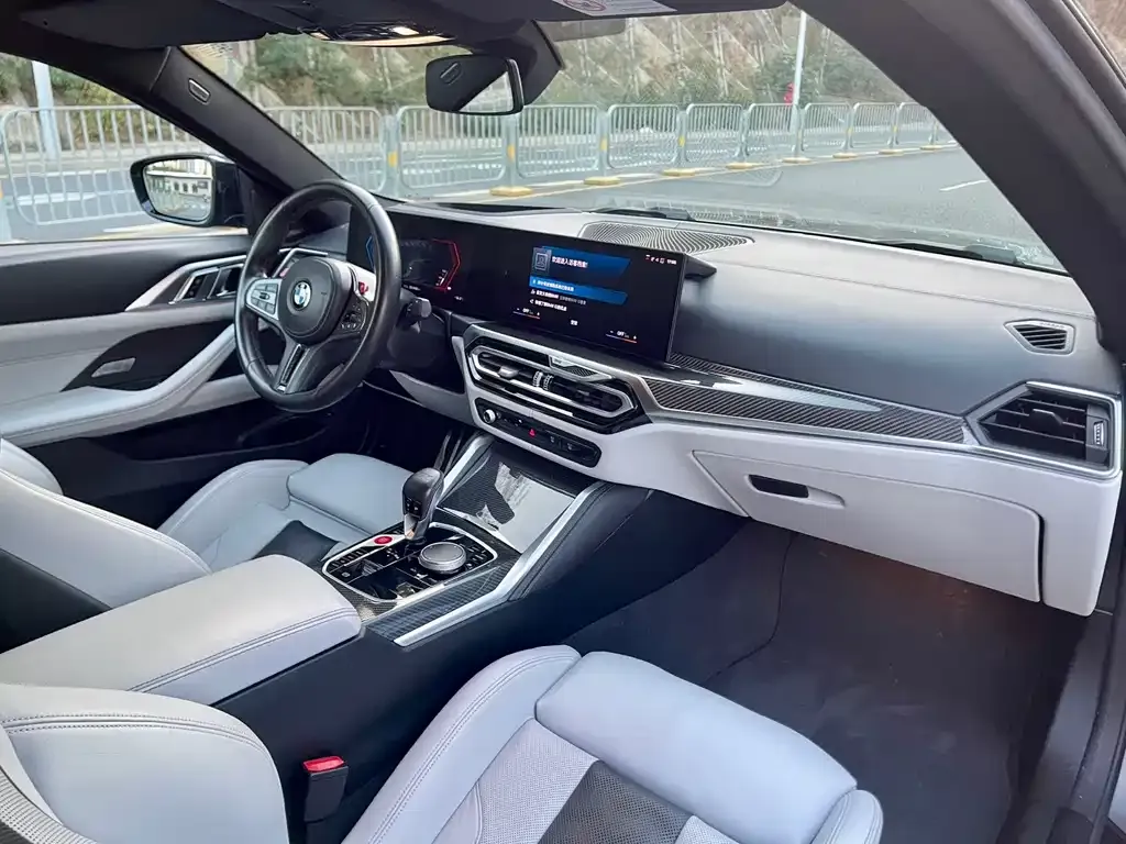 BMW M4 2024 из CN, фото 3