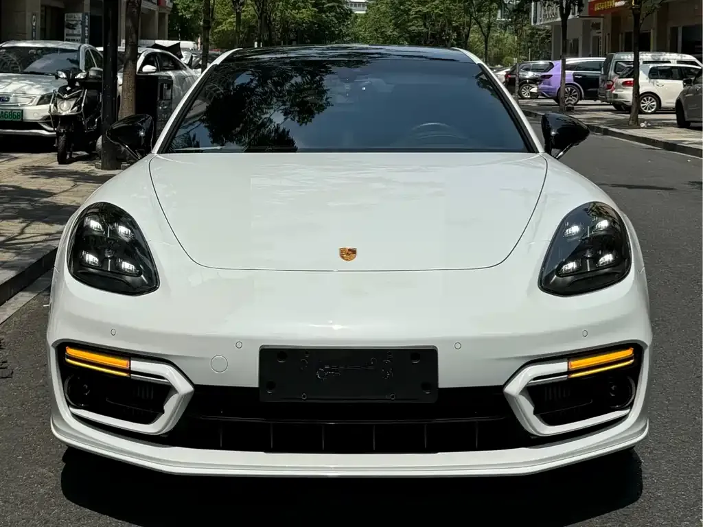 Porsche Panamera Hybrid 2023 из CN, фото 7