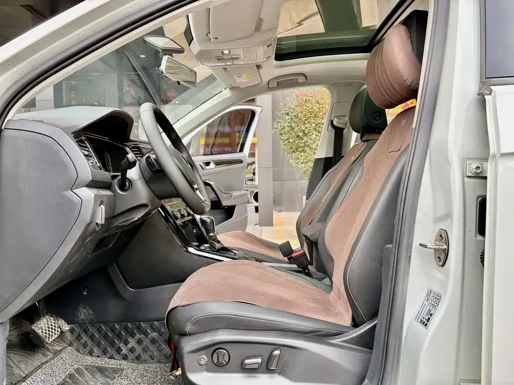 Volkswagen T-Roc 2022 из CN, фото 3