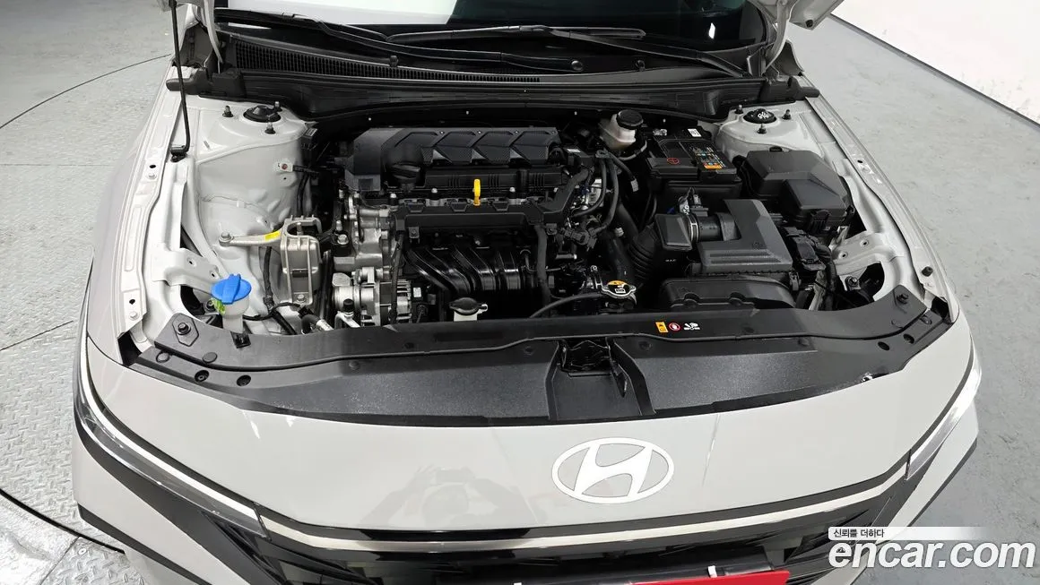Hyundai AVANTE — фото 10