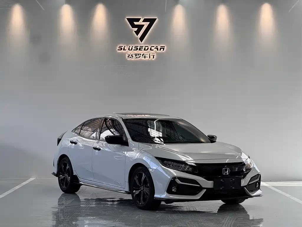 Honda Civic 2021 из CN, фото 2