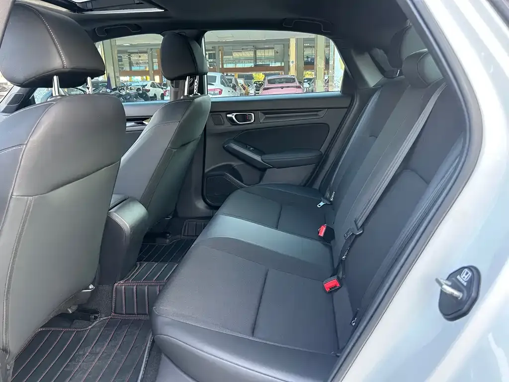 Honda Civic — фото 2