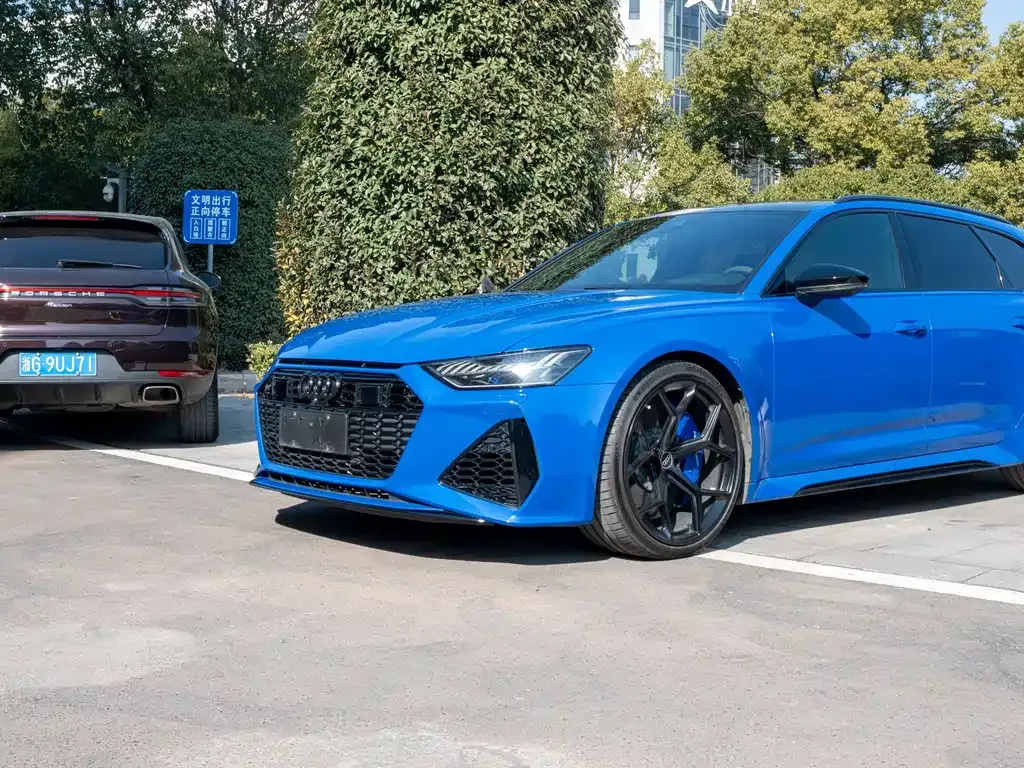 Audi RS 6 2021 из CN, фото 8