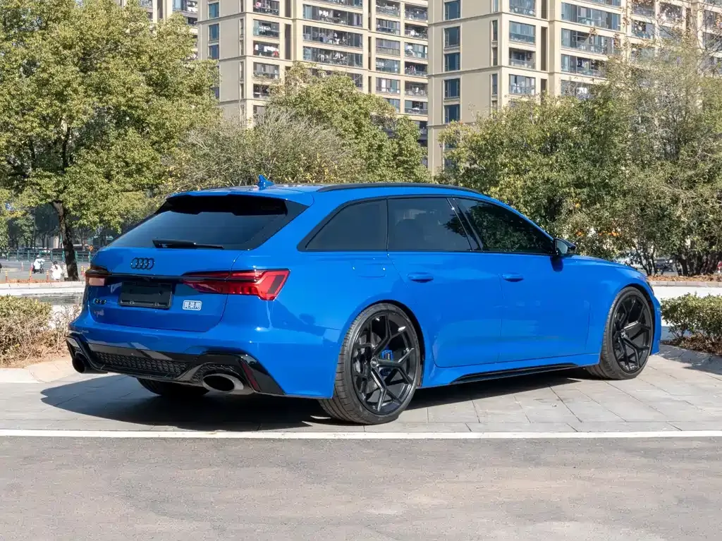 Audi RS 6 2021 из CN, фото 6