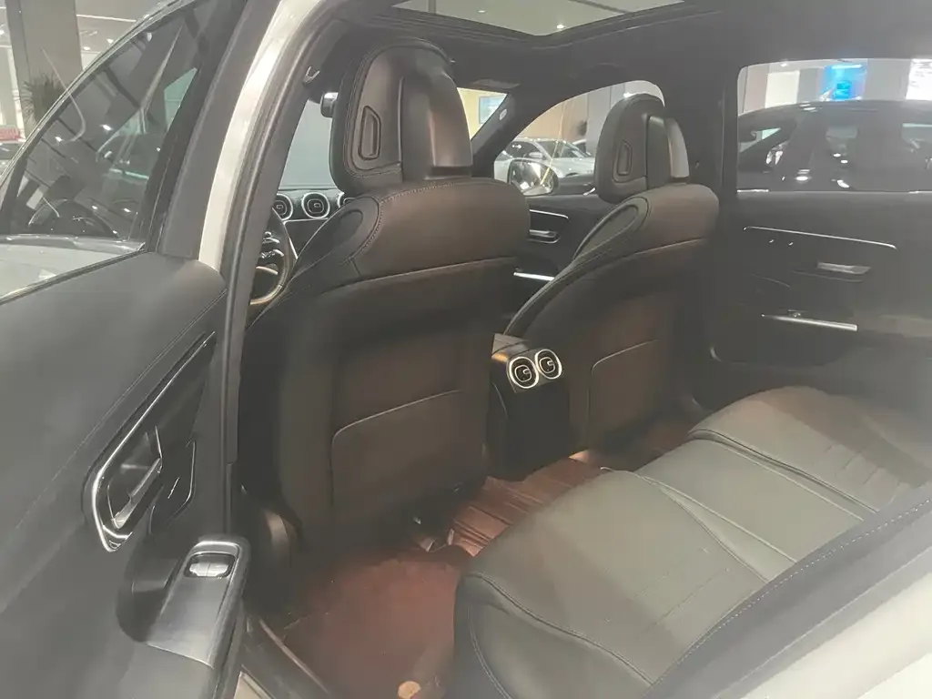 Mercedes-Benz C-Class 2023 из CN, фото 6
