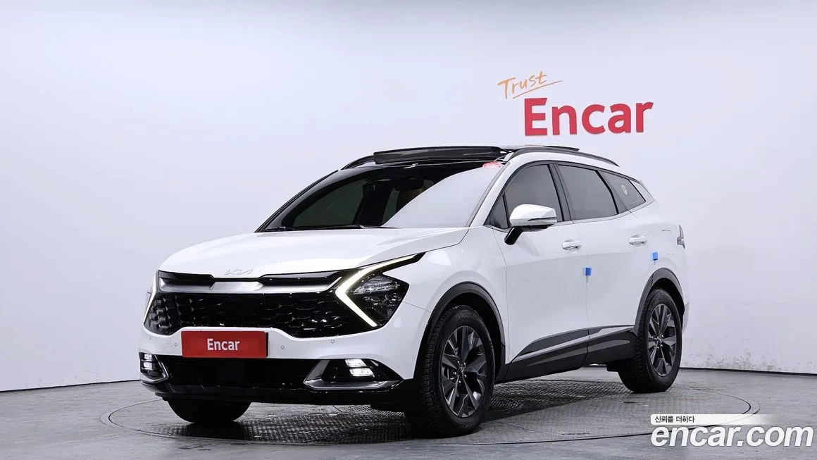 Kia Sportage — фото 1