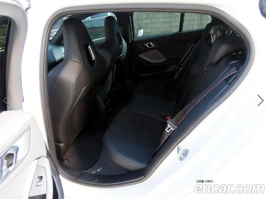 BMW 1-Series 2025 из KR, фото 2