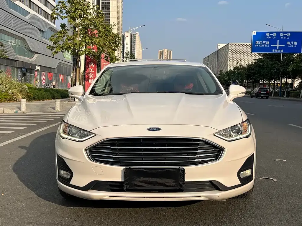 Ford Mondeo 2021 из CN, фото 5