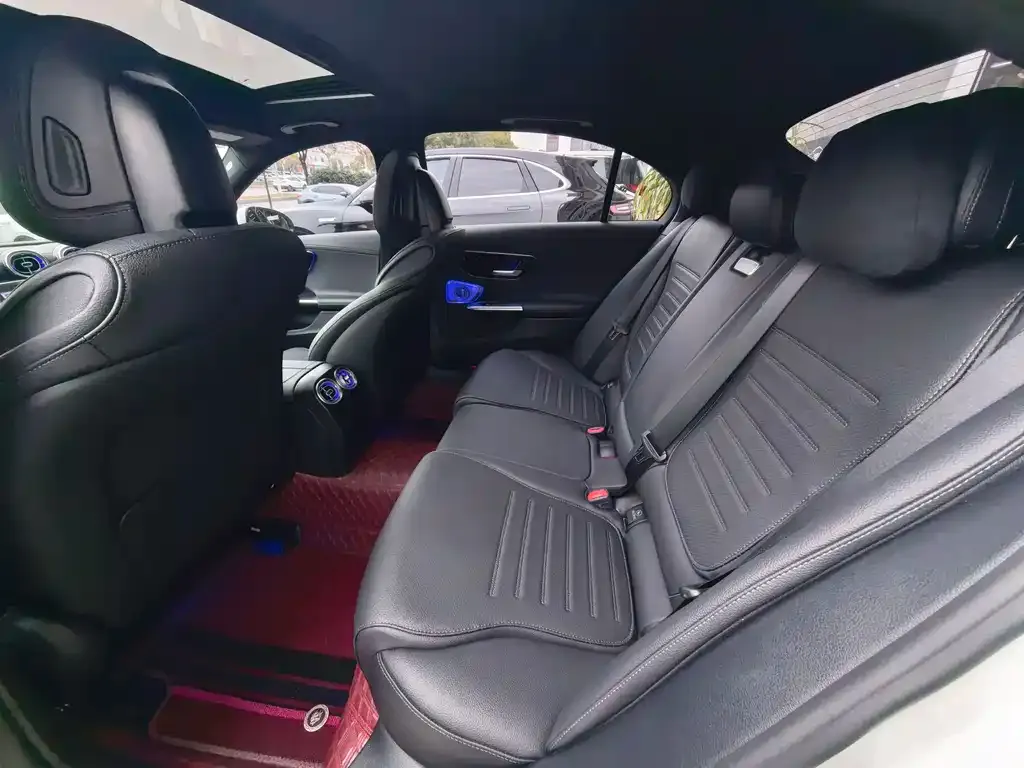 Mercedes-Benz C-Class 2023 из CN, фото 7