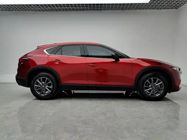 Mazda CX-4 — фото 6
