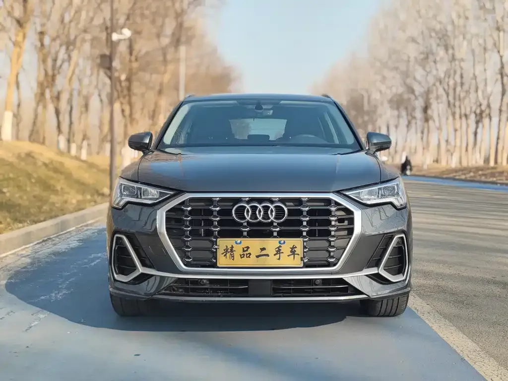 Audi Q3 — фото 5