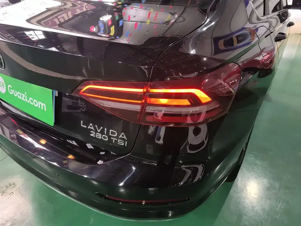 Volkswagen Lavida 2022 из CN, фото 8