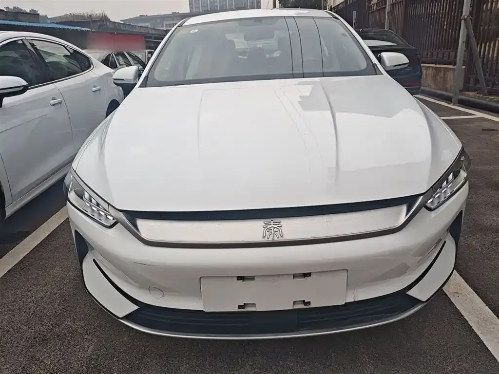 BYD Qin PLUS — фото 10