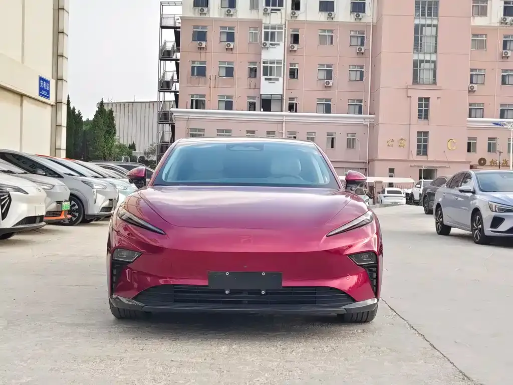 Roewe Feifan F7 2023 из CN, фото 6