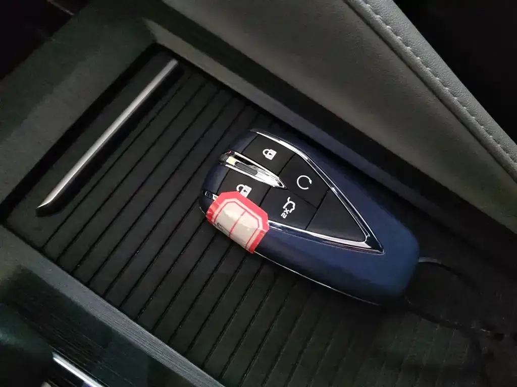 Changan CS75PLUS 2024 из CN, фото 4