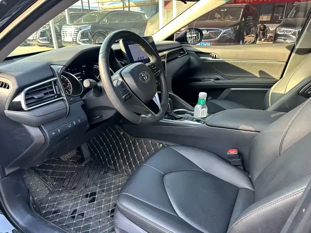 Toyota Camry 2024 из CN, фото 4