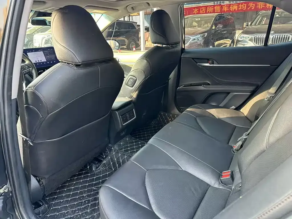 Toyota Camry 2024 из CN, фото 9