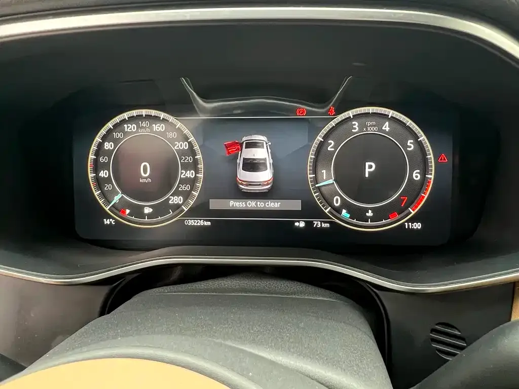 Jaguar XFL 2023 из CN, фото 8