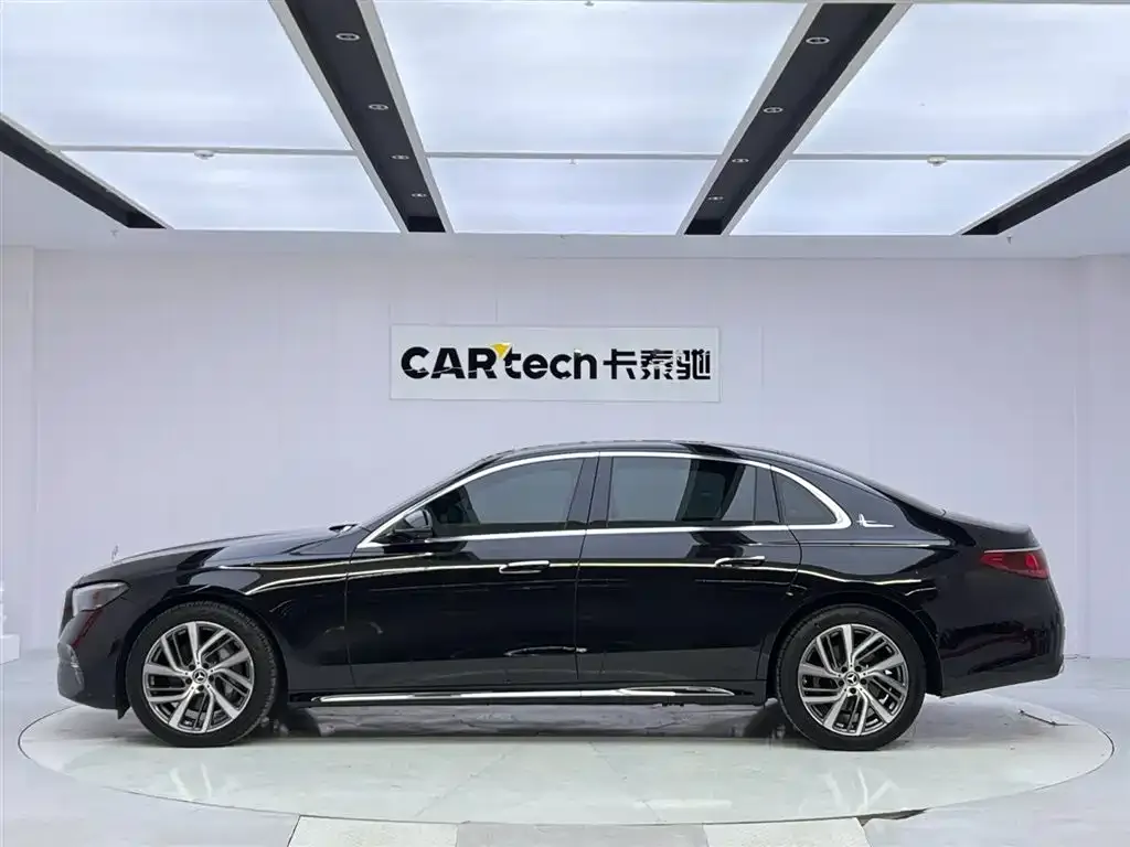 Mercedes-Benz E-Class 2024 из CN, фото 4